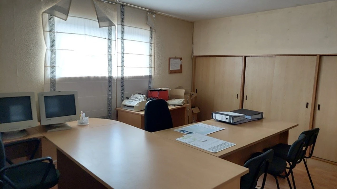 Armazém para Venda em Leiria, Pousos, Barreira e Cortes Foto 22