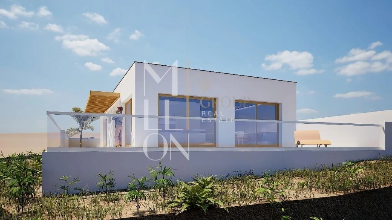 Moradia T2 para Venda em Porto Santo Foto 2