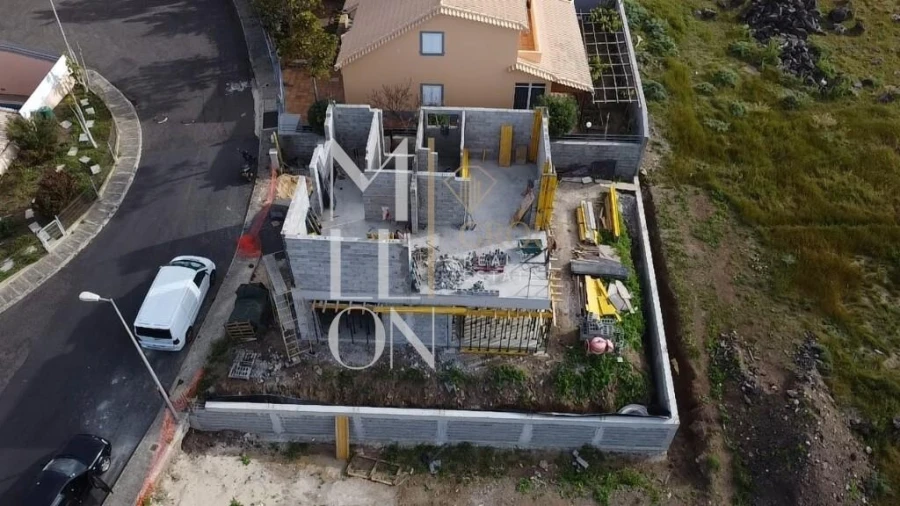 Moradia T3 para Venda em Porto Santo Foto 8