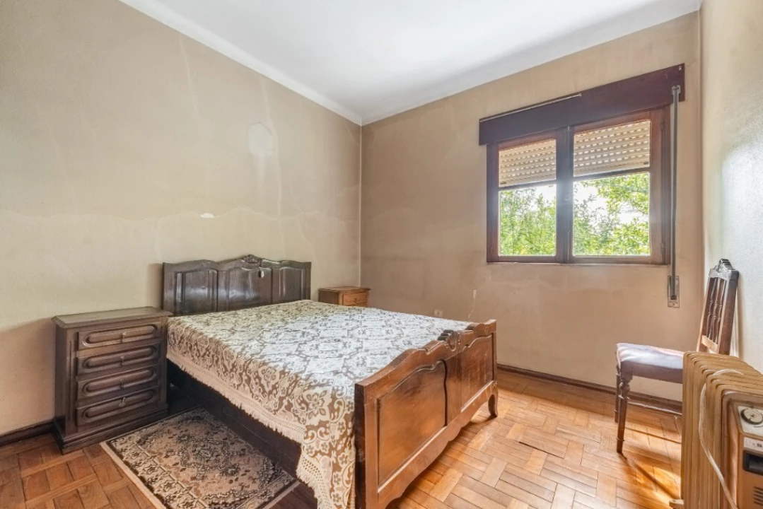 Moradia T3 para Venda em Caires Foto 8