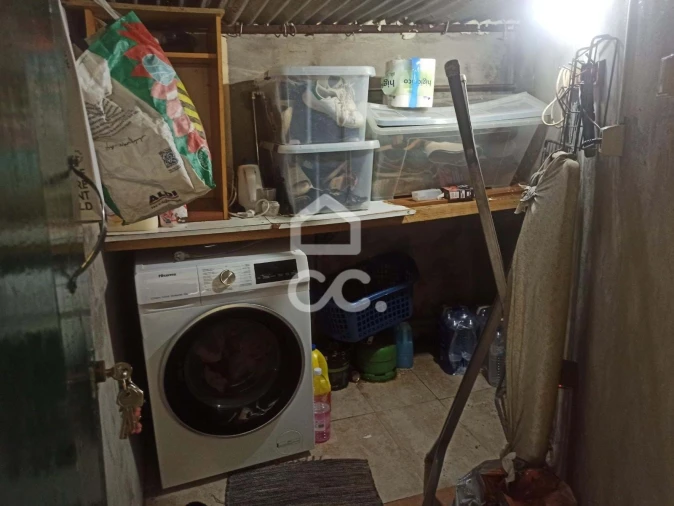 Moradia T1 para Venda em Creixomil Foto 16