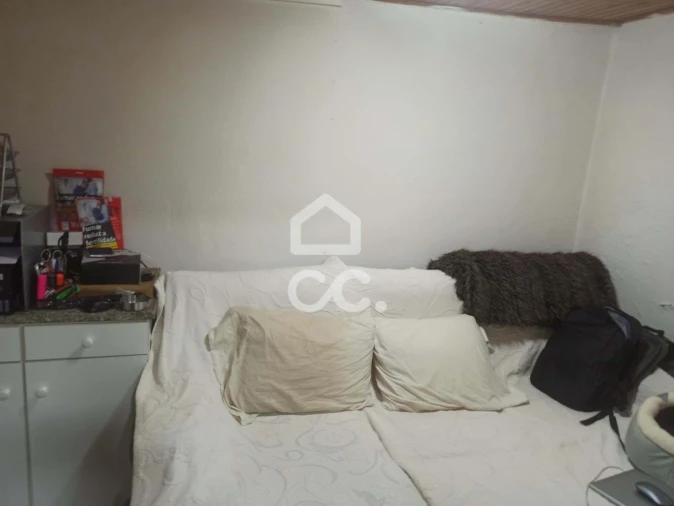 Moradia T1 para Venda em Creixomil Foto 15