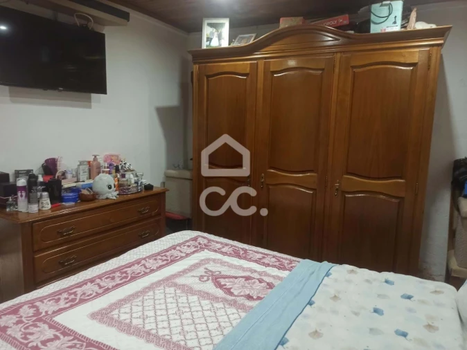 Moradia T1 para Venda em Creixomil Foto 13