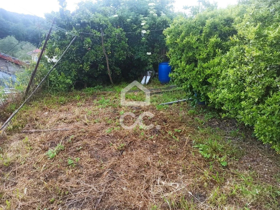 Moradia T1 para Venda em Creixomil Foto 28