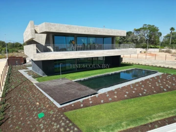 Moradia T4 para Venda em Lagos (São Sebastião e Santa Maria)