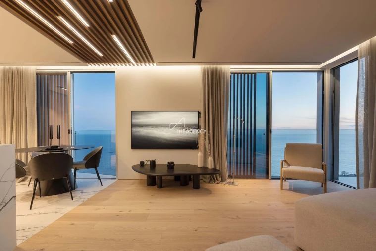 Apartamento T4 para Venda em Arco da Calheta Foto 51