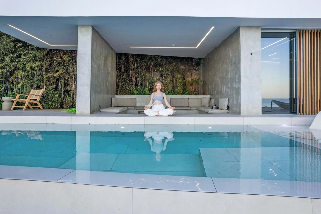 Apartamento T4 para Venda em Arco da Calheta Foto 11