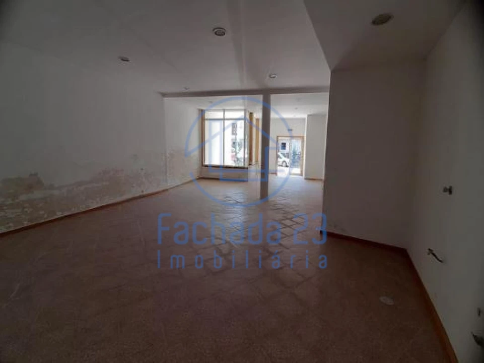 Negócio para Venda em Murça Foto 6