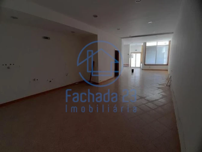 Negócio para Venda em Murça Foto 4