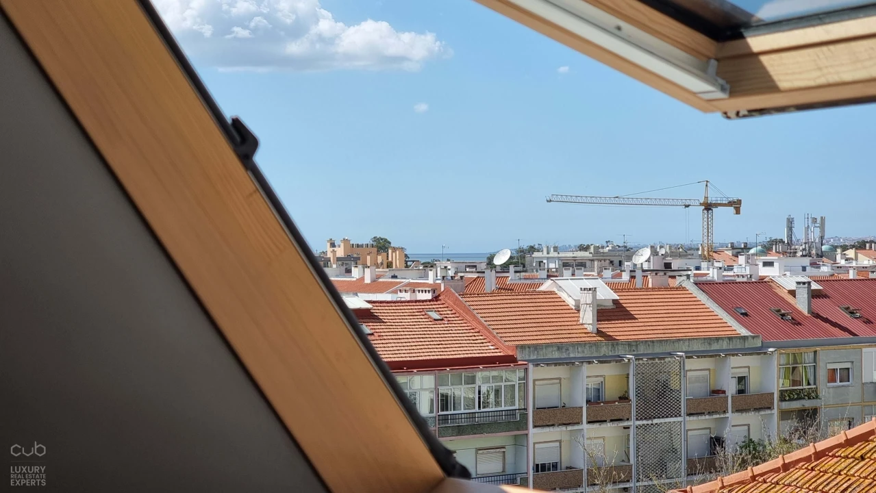 Apartamento T5 para Venda em Costa da Caparica Foto 13