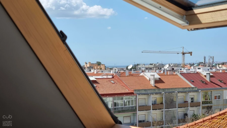 Apartamento T5 para Venda em Costa da Caparica Foto 13