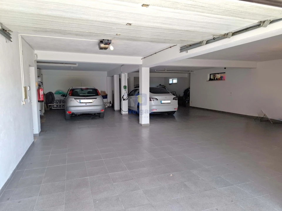 Moradia T5 para Venda em A dos Negros Foto 26