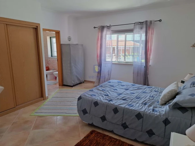 Moradia T5 para Venda em A dos Negros Foto 11