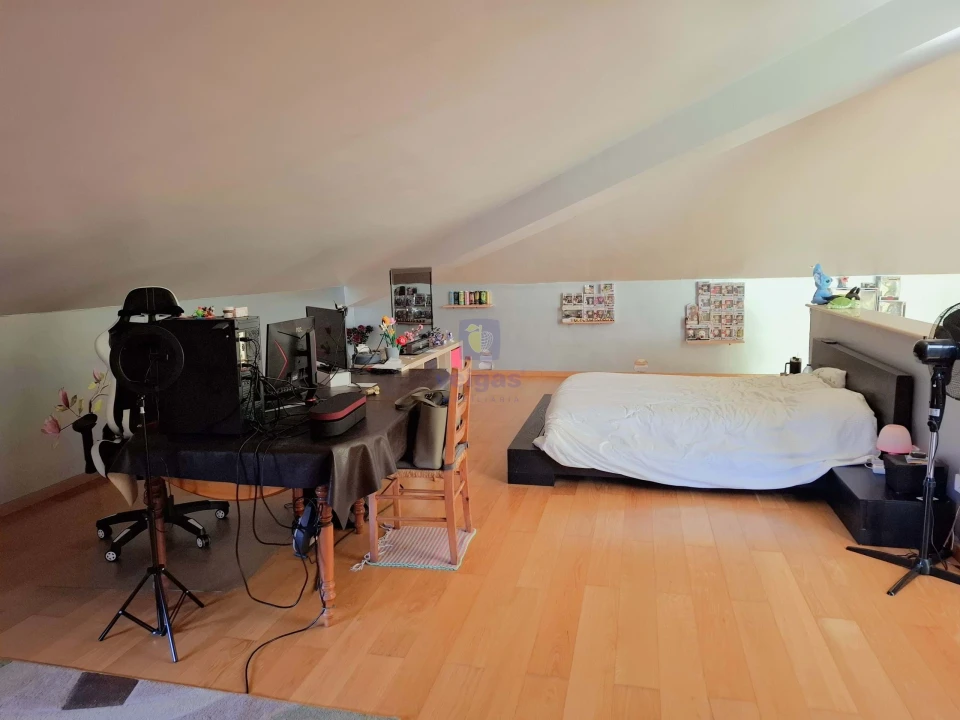 Moradia T5 para Venda em A dos Negros Foto 19