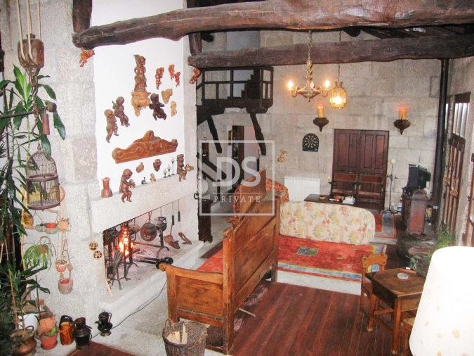 Quinta T9 para Venda em Santa Clara de Louredo Foto 26