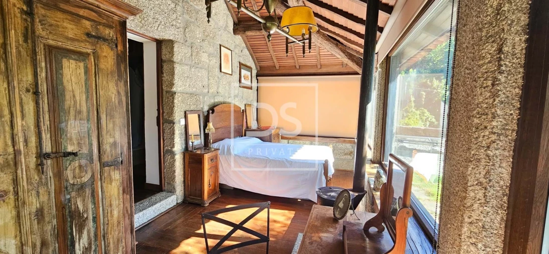 Quinta T9 para Venda em Santa Clara de Louredo Foto 12