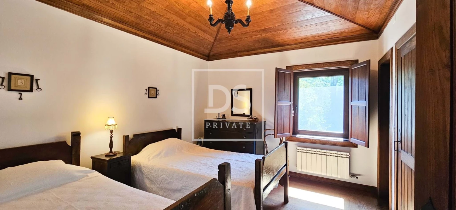 Quinta T9 para Venda em Santa Clara de Louredo Foto 25