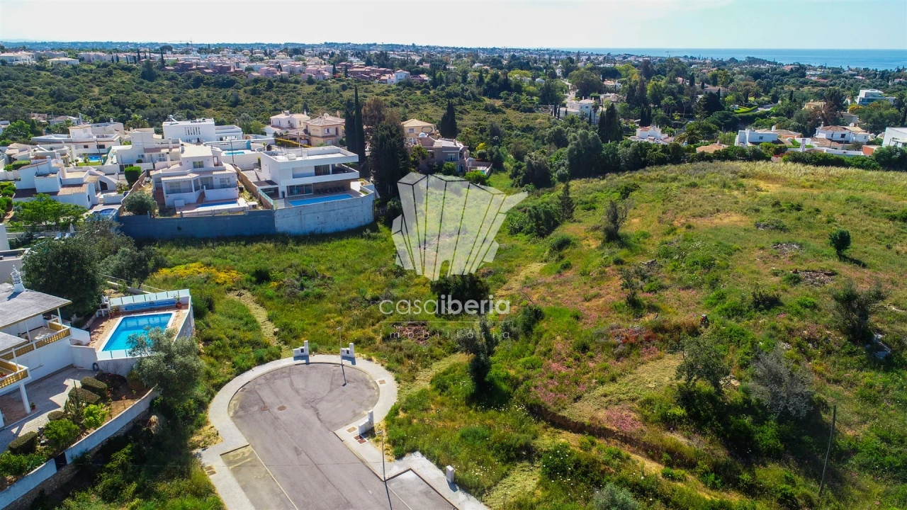Terreno para Venda em Estômbar e Parchal Foto 9