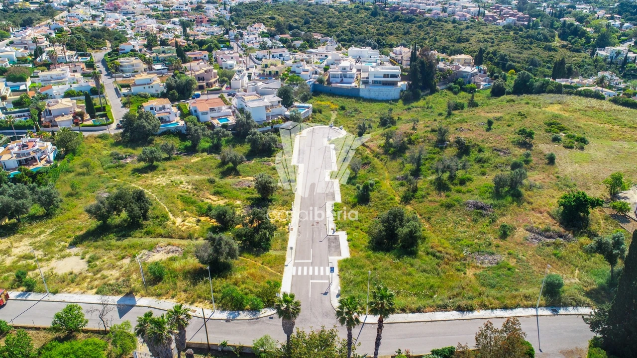 Terreno para Venda em Estômbar e Parchal Foto 7