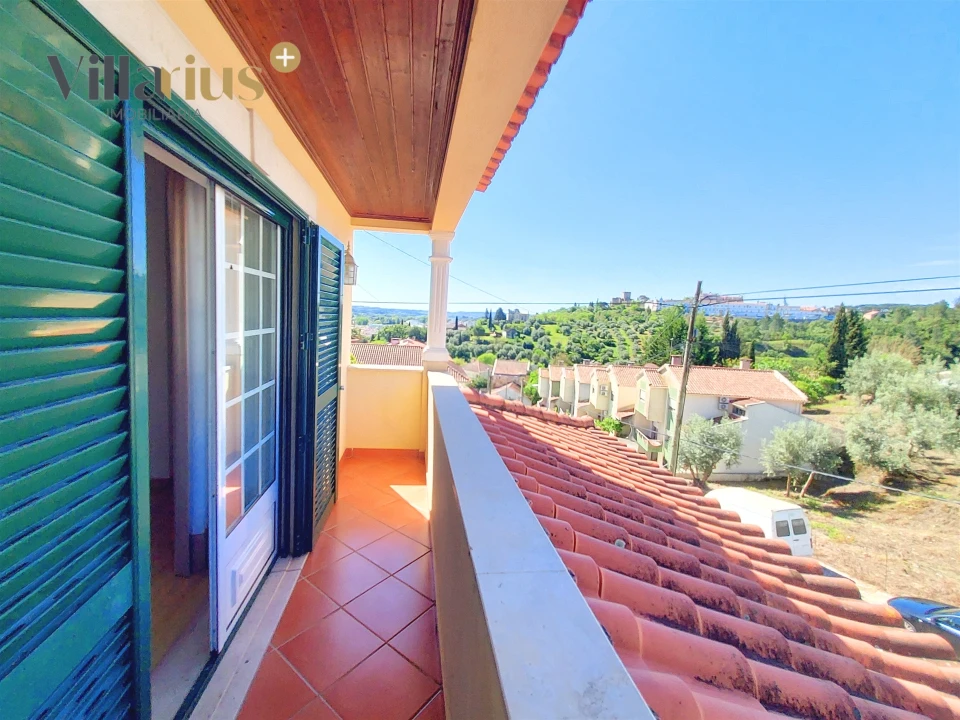 Moradia T5 para Venda em São João Baptista e Santa Maria dos Olivais Foto 51