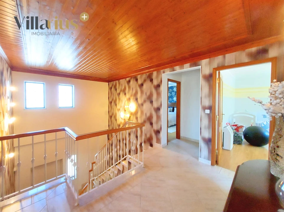 Moradia T5 para Venda em São João Baptista e Santa Maria dos Olivais Foto 53