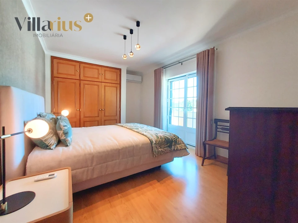 Moradia T5 para Venda em São João Baptista e Santa Maria dos Olivais Foto 48