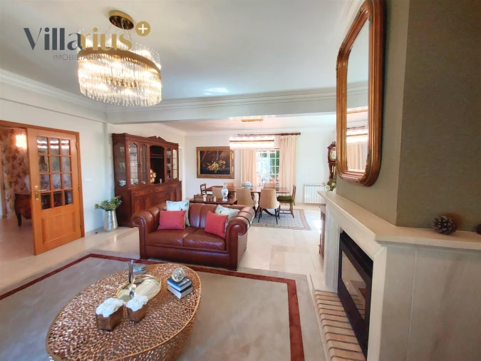 Moradia T5 para Venda em São João Baptista e Santa Maria dos Olivais Foto 20