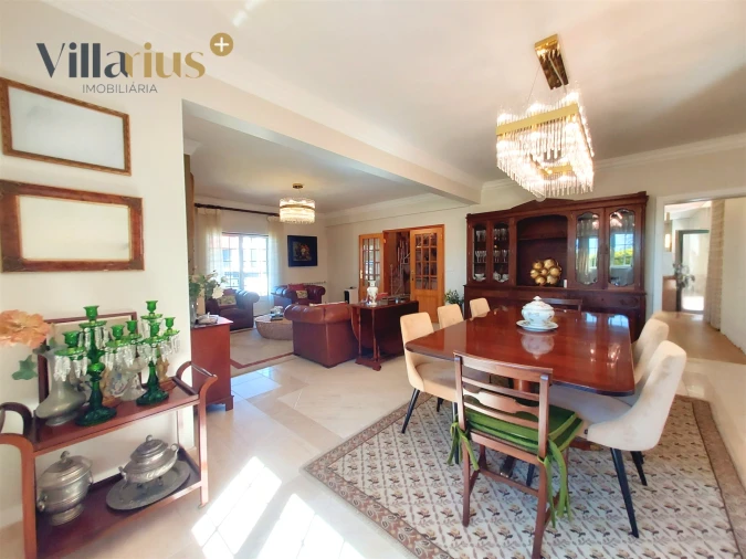 Moradia T5 para Venda em São João Baptista e Santa Maria dos Olivais Foto 14