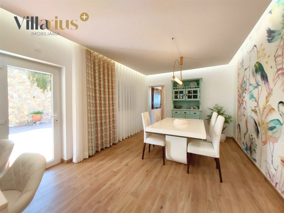 Moradia T5 para Venda em São João Baptista e Santa Maria dos Olivais Foto 27