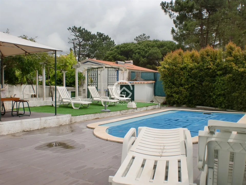 Moradia T6 para Venda em Sesimbra (Castelo) Foto 9