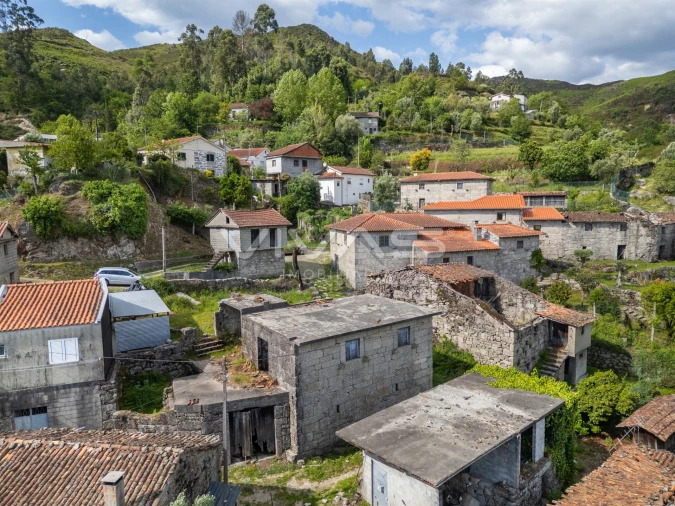 Moradia T0 para Venda em Valdreu Foto 17