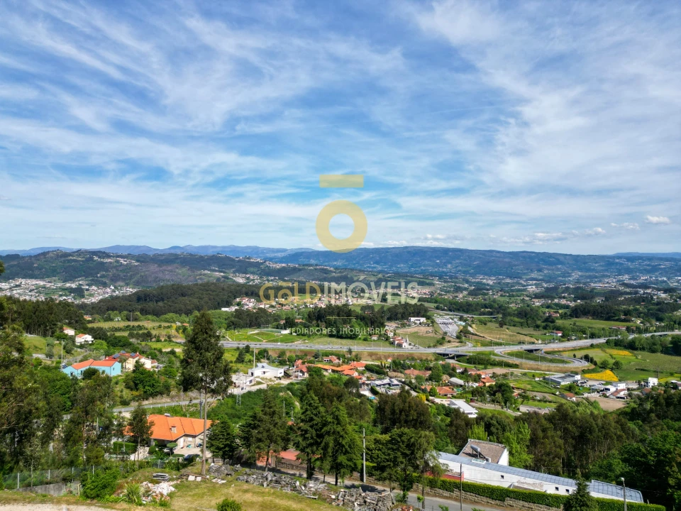 Terreno para Venda em Recezinhos (São Mamede) Foto 2
