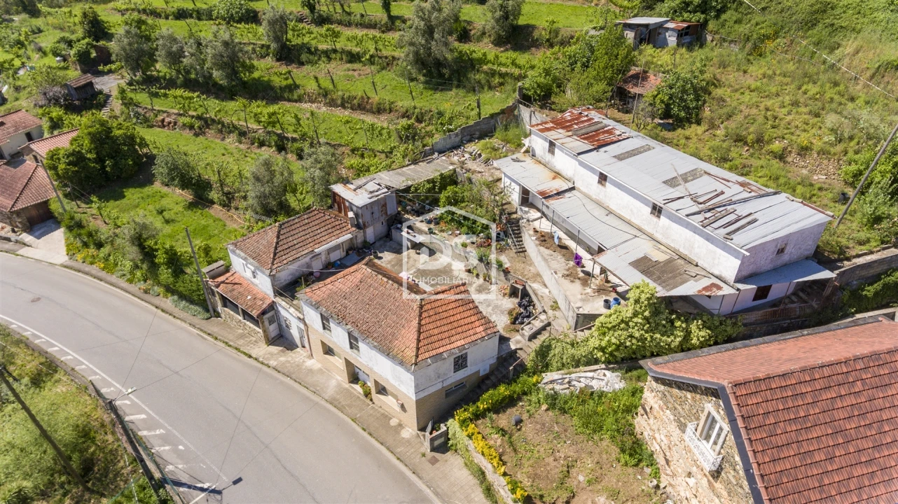 Moradia T3 para Venda em Raiva, Pedorido e Paraíso Foto 2