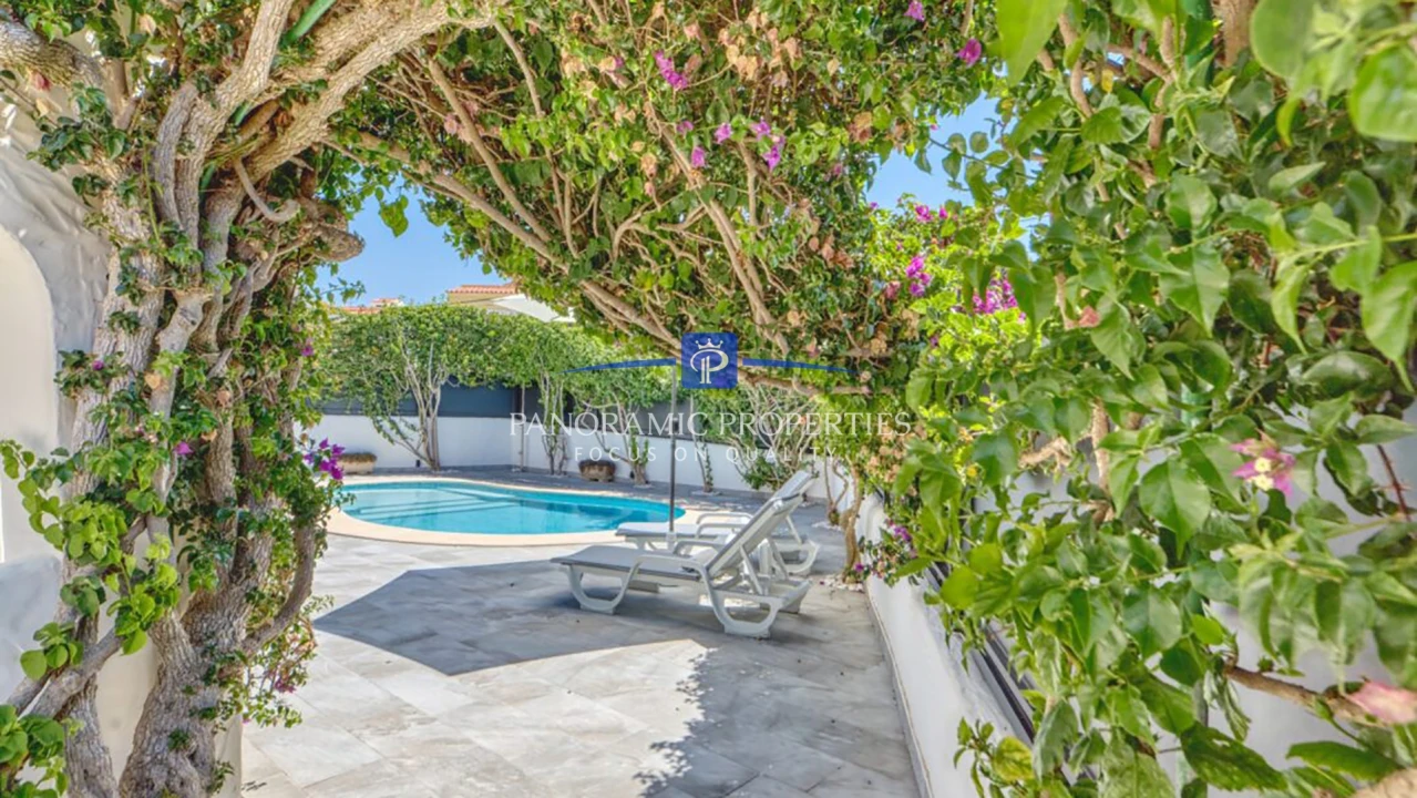 Apartamento T5 para Venda em Porches Foto 7