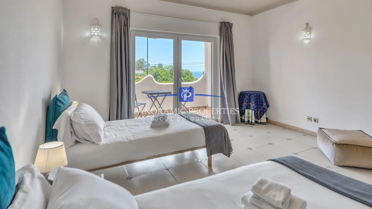 Apartamento T5 para Venda em Porches Foto 20