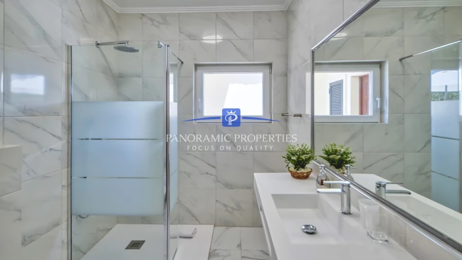 Apartamento T5 para Venda em Porches Foto 11