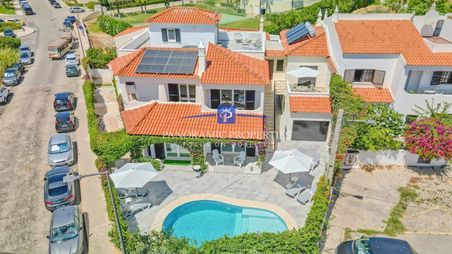 Apartamento T5 para Venda em Porches Foto 3