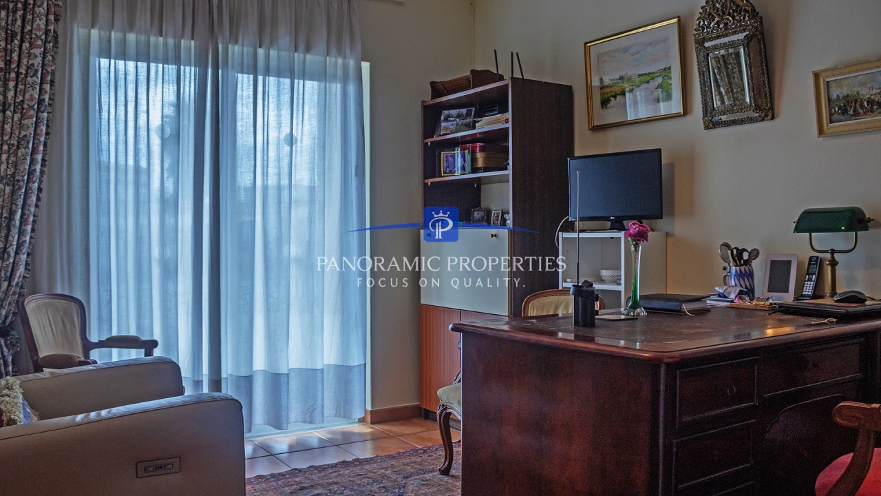 Moradia T4 para Venda em Lagos (São Sebastião e Santa Maria) Foto 17