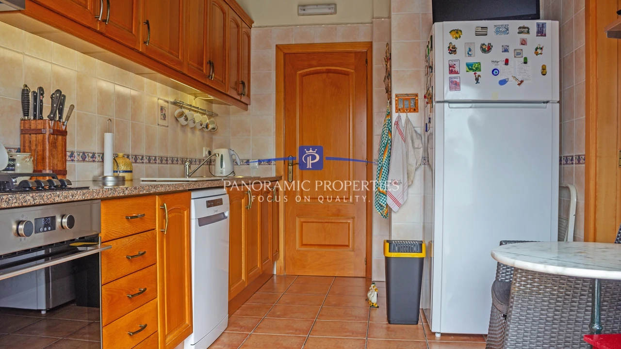 Moradia T4 para Venda em Lagos (São Sebastião e Santa Maria) Foto 7