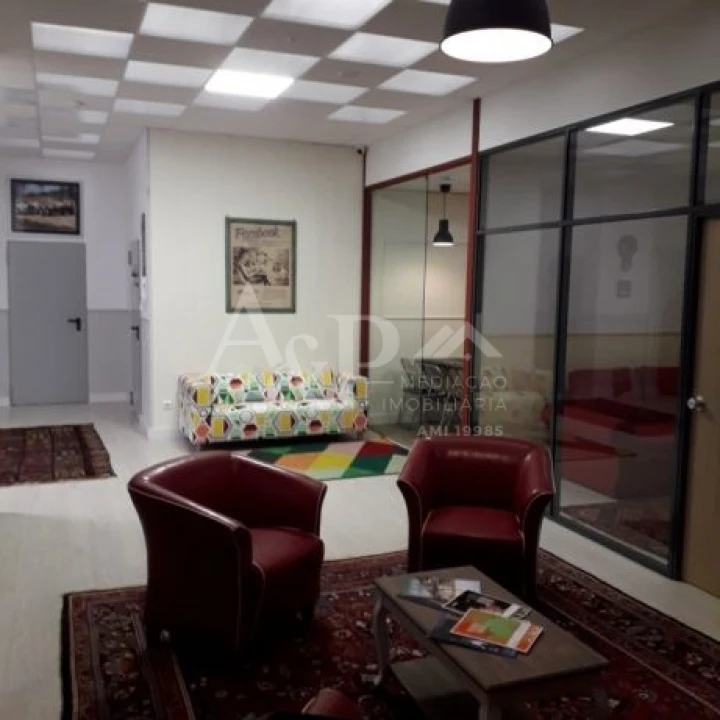 Escritório para Arrendamento em Esgueira Foto 8
