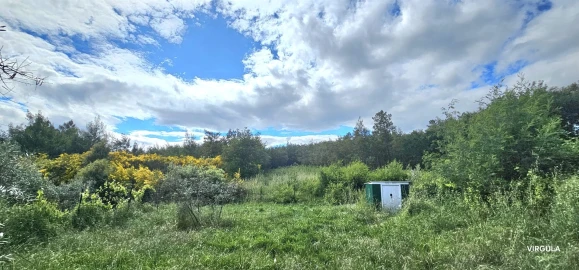 Moradia T1 para Venda em Peso e Vales do Rio