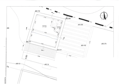 Moradia T1 para Venda em Peso e Vales do Rio
