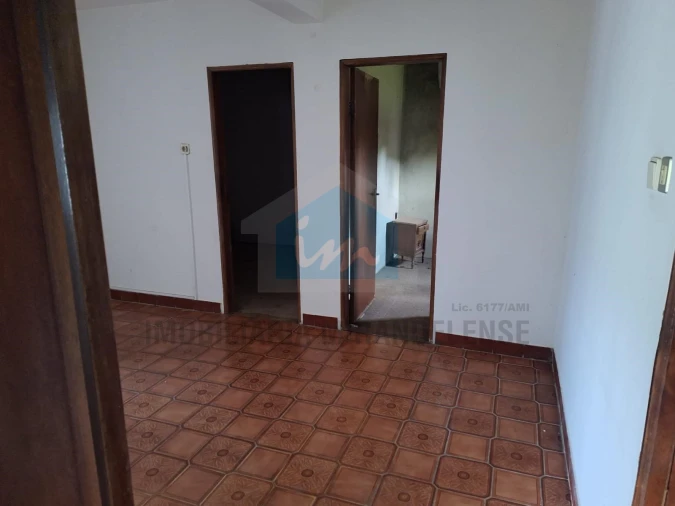 Moradia T2 para Venda em Freixeda e Vila Verde Foto 5