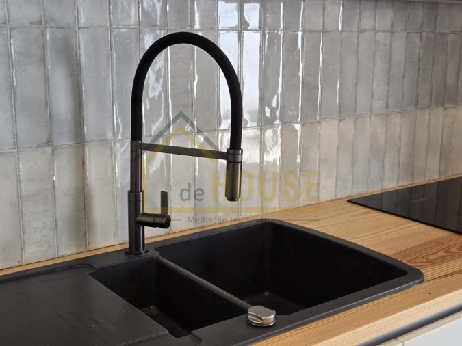 Moradia T3 para Venda em Miragaia e Marteleira Foto 15