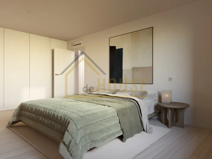 Moradia T3 para Venda em Miragaia e Marteleira Foto 31