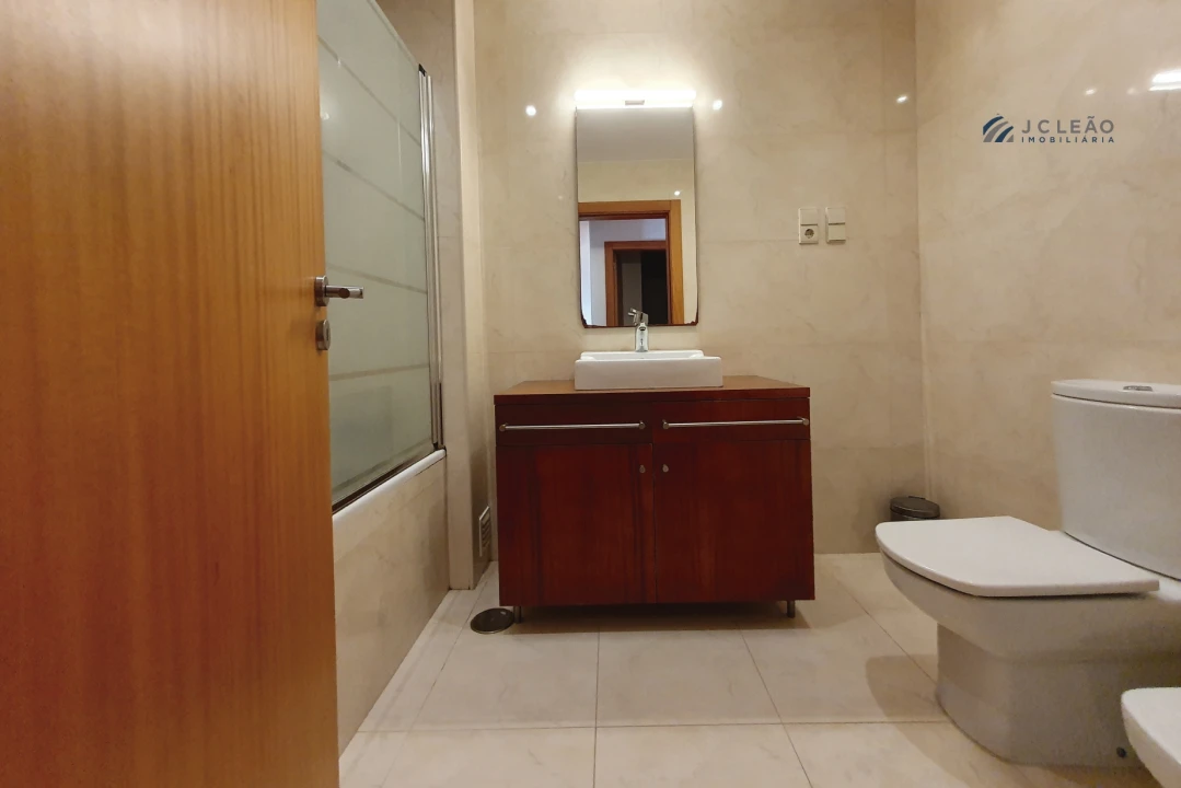 Moradia T4 para Venda em Perafita, Lavra e Santa Cruz do Bispo Foto 22