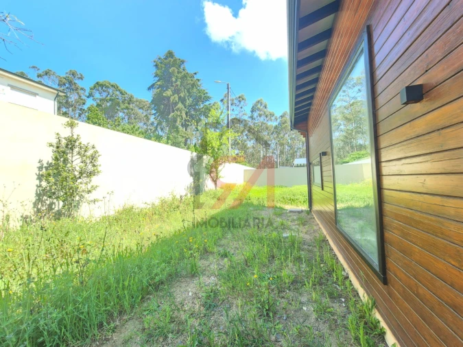 Moradia T3 para Venda em Seroa Foto 7