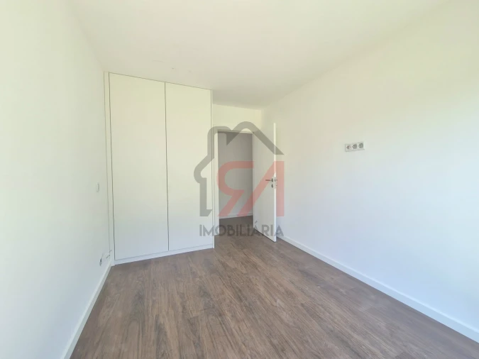 Moradia T3 para Venda em Seroa Foto 14