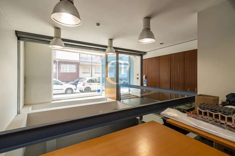 Escritório para Venda em Cedofeita, Santo Ildefonso, Sé, Miragaia, São Nicolau e Vitória Foto 8