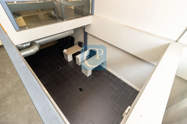 Escritório para Arrendamento em Cedofeita, Santo Ildefonso, Sé, Miragaia, São Nicolau e Vitória Foto 5